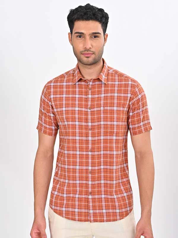 Indian Terrain Men's Regular Fit Half Sleeve Checkered Brown Shirt